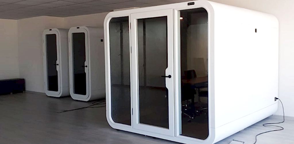 akustik-toplanti-telefon-kabini