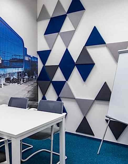 kumas-kapli-ucgen-akustik-panel-1